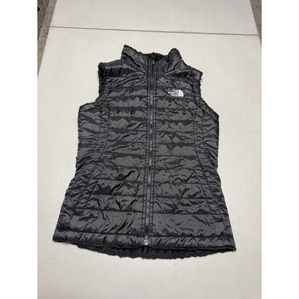 THE NORTH FACE WOMENS QUILTED PUFFER VEST BLACK COLOR